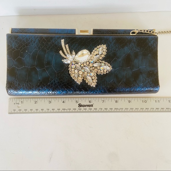 Iris Lane iridescent blue envelope clutch with crystal - Picture 10 of 11